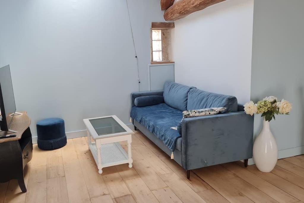 Belle Suite Dans Corps De Ferme - Logement Alicia Villiers-sous-Grez Экстерьер фото