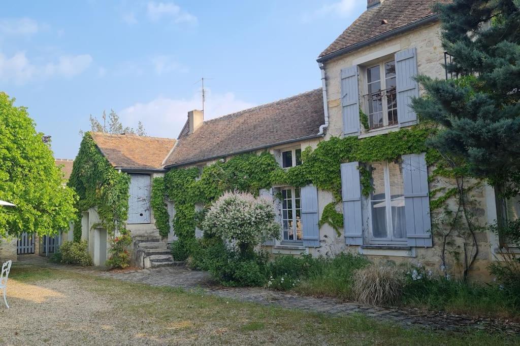Belle Suite Dans Corps De Ferme - Logement Alicia Villiers-sous-Grez Экстерьер фото